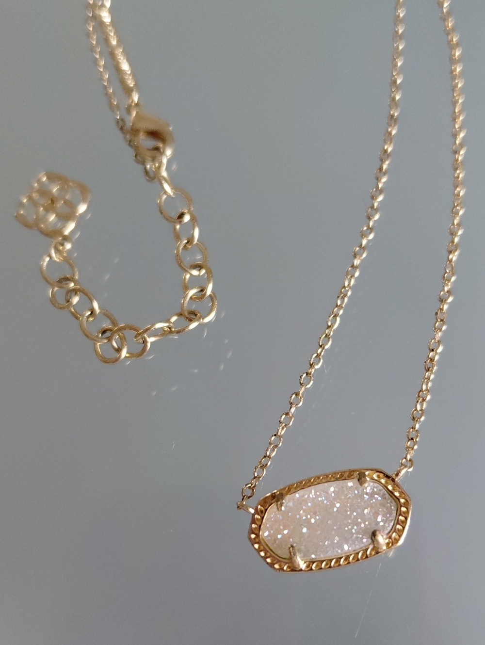Kendra Scott Elisa Gold Tone White Drusy Pendant Necklace